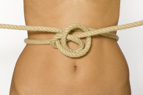 الإمساك وعدم تحمل بعض أنواع الأطعمة