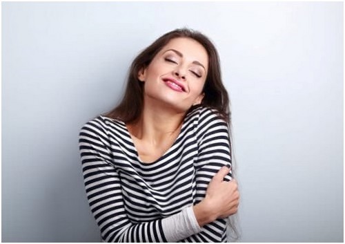 هرمون الحب "الأوكسيتوسين" وجانبه المظلم الذي يجب عدم إغفاله