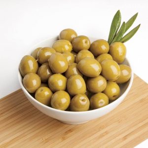 طبق من الزيتون والذي ينتج الكيتون في الجسم