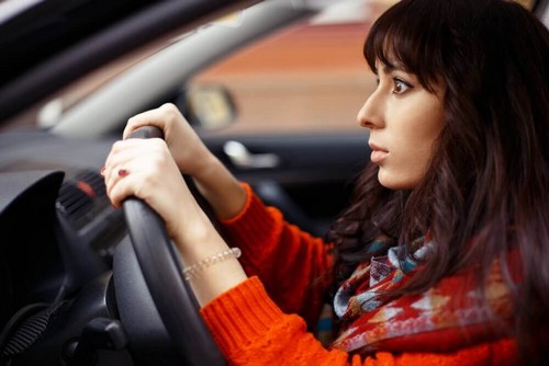 قيادة السيارة و عامل الخوف - لماذا تشعر بالخوف الشديد من القيادة؟