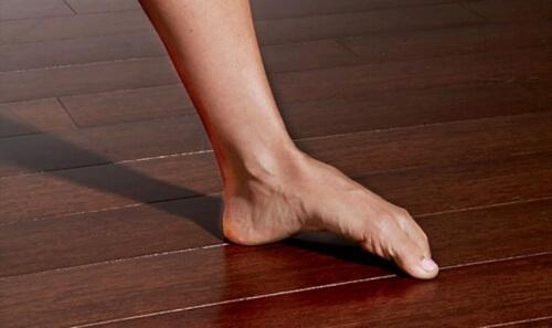 تقويس أصابع القدم