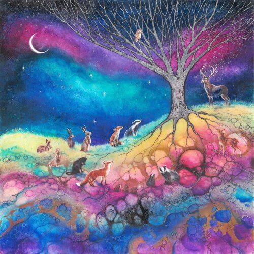 غابة وحيوانات