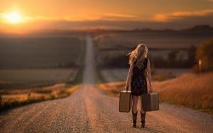 قرار الانفصال - إذا قررت أن تقطع علاقتك بأحدهم، فتعلّم ألا تنظر للوراء