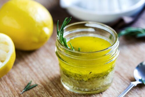 مزيج من زيت الزيتون والليمون لخسارة الوزن الزائد