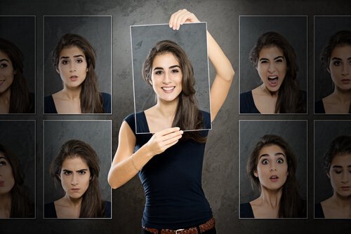 فتاة بمزاجات مختلفة