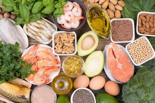 عناصر غذائية غنية بالبروتين الطبيعي