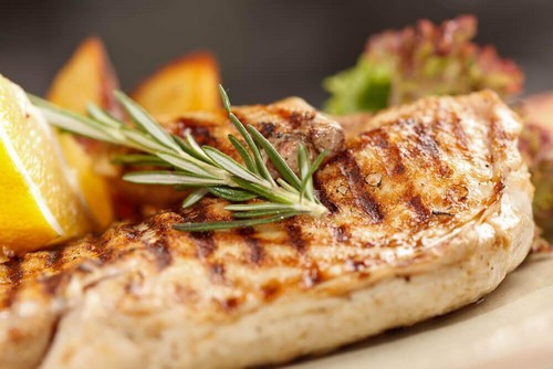 صدور الدجاج – 3 وصفات صحية لطهي أطباق صدور دجاج شهية ولذيذة