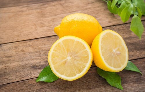 القرفة والليمون : علاج مثير للاهتمام للعديد من الحالات