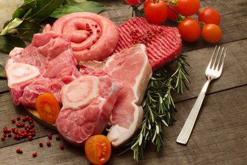 اللحوم الحمراء تضاعف أعراض مرض النقرس
