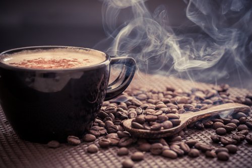 فنجان من القهوة لزيادة النشاط الاستقلابي