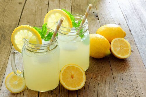 مشروب الليمون وماء بذور الكتان - هل يساعد على فقدان الوزن؟