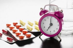 الأدوية والأطعمة التي لا يجب عليك تناولها في آنٍ واحد، لنتعرف عليها!