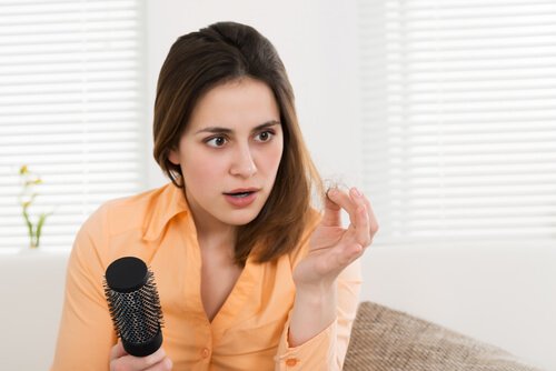 فقدان الشعر