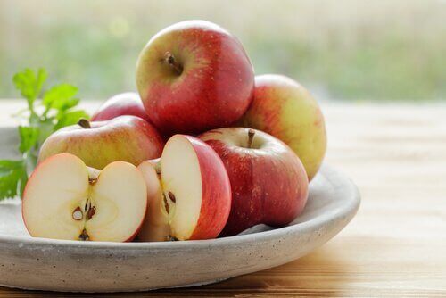 ثمار التفاح