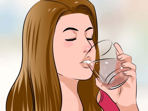 الماء الدافئ – 4 أسباب تدفعك إلى شرب الماء الدافئ بدلًا من البارد