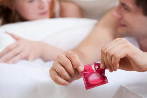هل يؤثر التهاب المهبل الفطري على حياتك الجنسية؟