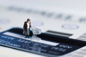 تجنب الإصابة بفيروس كورونا أثناء التسوق