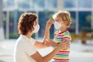 كل المعلومات التي تحتاج إلى معرفتها عن الأقنعة الطبية