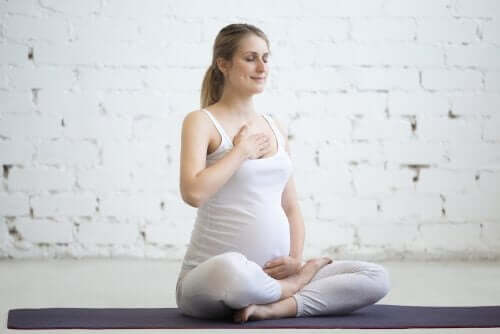 اليوغا أثناء فترة الحمل