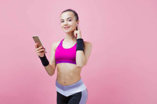 6 تطبيقات ستساعدك على ممارسة الرياضة في المنزل بسهولة