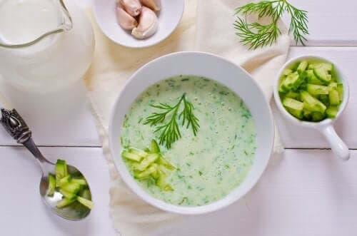 وصفة شوربة الأفوكادو والخيار