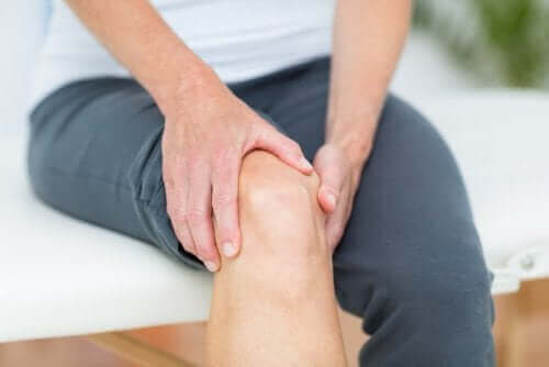 هل يوجد علاج لخشونة الركبة؟