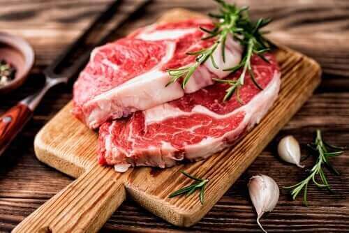الأخطاء الغذائية المتعلقة باستهلاك اللحوم