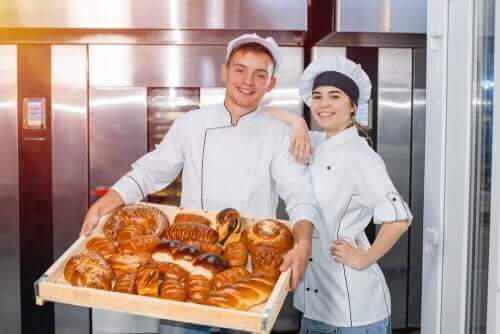 لماذا يجب عليك تجنب الخبز التجاري؟