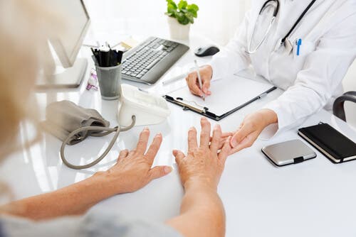 التهاب المفاصل - أكثر الأسئلة شيوعًا حول المرض