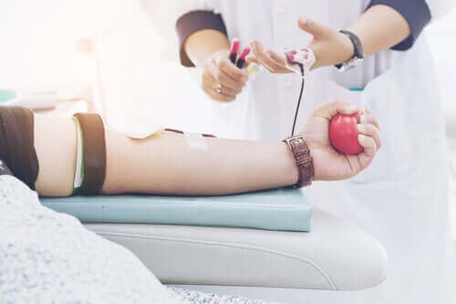 اليوم العالمي للمتبرعين بالدم يساعد على إنقاذ الأرواح