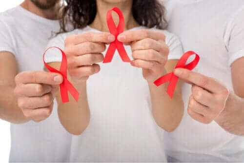 أعراض فيروس نقص المناعة البشري (HIV)