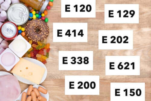 المضافات الغذائية - اكتشف معنا 10 أنواع مختلفة واستخداماتها