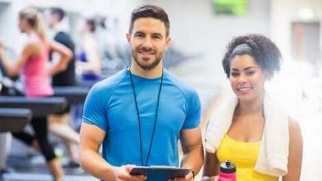 الأخصائي النفسي الرياضي