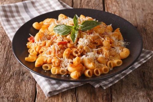 باستا التونة