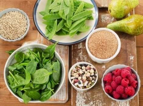 أطعمة غنية بالألياف