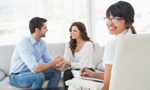 الاستعانة بأخصائي علاقات زوجية من أجل استعادة الرغبة في الجنس