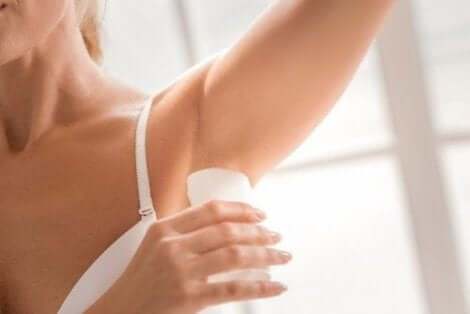 مزيلات رائحة العرق الطبيعية