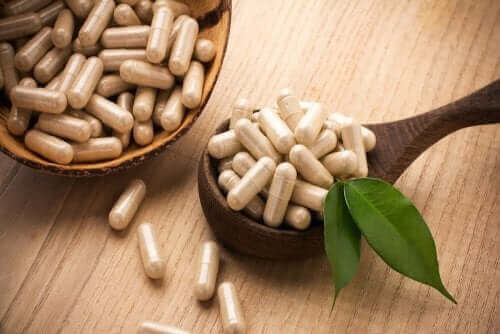 كبسولات لحاء الصنوبر البحري الفرنسي