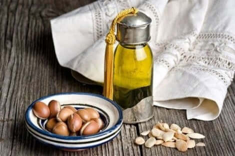 زيت الأركان وحماية شعرك من الشمس