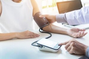 5 تمارين مناسبة لمن يعانون من مرض ارتفاع ضغط الدم