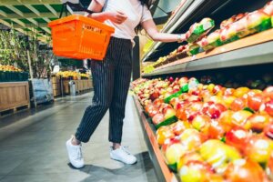 كيفية اختيار الأطعمة الصحية: 10 نصائح فعالة تساعدك