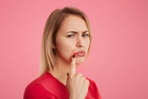 قرح الزكام - اكتشف معنا 5 وسائل لتخفيفها بفعالية وبسرعة!