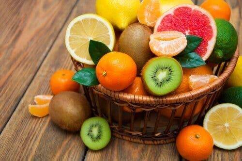 تساعد الخضروات والفاكه على تجنب مشكلة جفاف الجسم