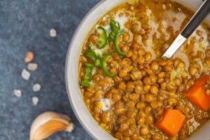 3 وصفات للعدس لتستمتع بها مع عائلتك