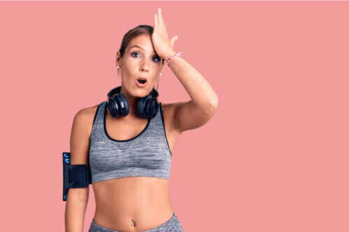 سبعة أخطاء شائعة يرتكبها الناس في صالة الألعاب الرياضية