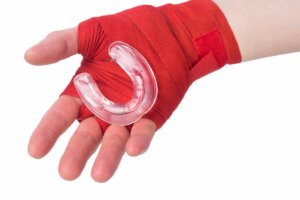 حماية الأسنان