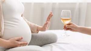 متلازمة الكحول الجنينية: ما هي مخاطرها؟