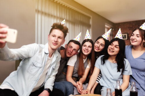 10 أفكار ونصائح للاحتفال بأعياد ميلاد المراهقين