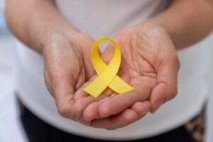 اليوم العالمي لمنع الانتحار وسبتمبر الأصفر