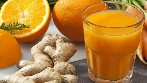 عصير البرتقال والزنجبيل للتخلص من سموم الكبد